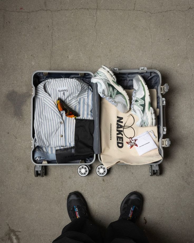 Seven Months, Thirteen Countries, One Cable: Luke Chen's Minimalist Carry